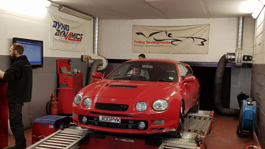 Toyota Celica on rolling road