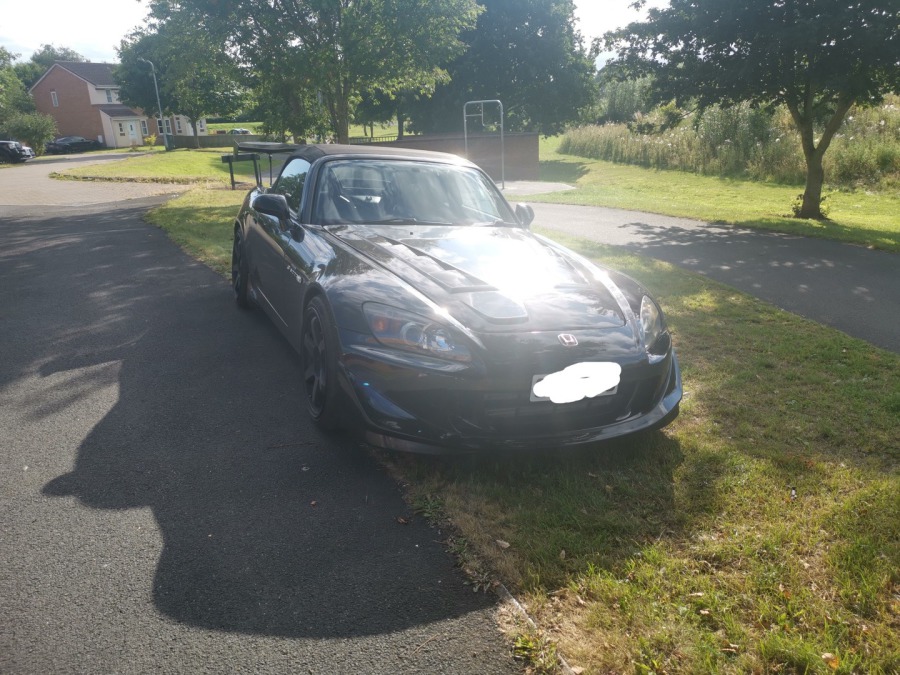 Honda S2000 road car